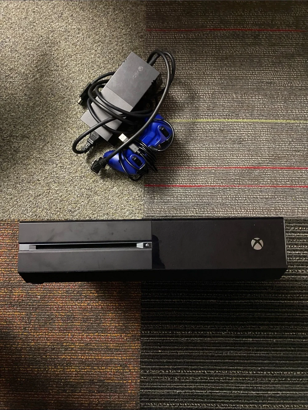 Microsoft Xbox One W/ Controller & Games